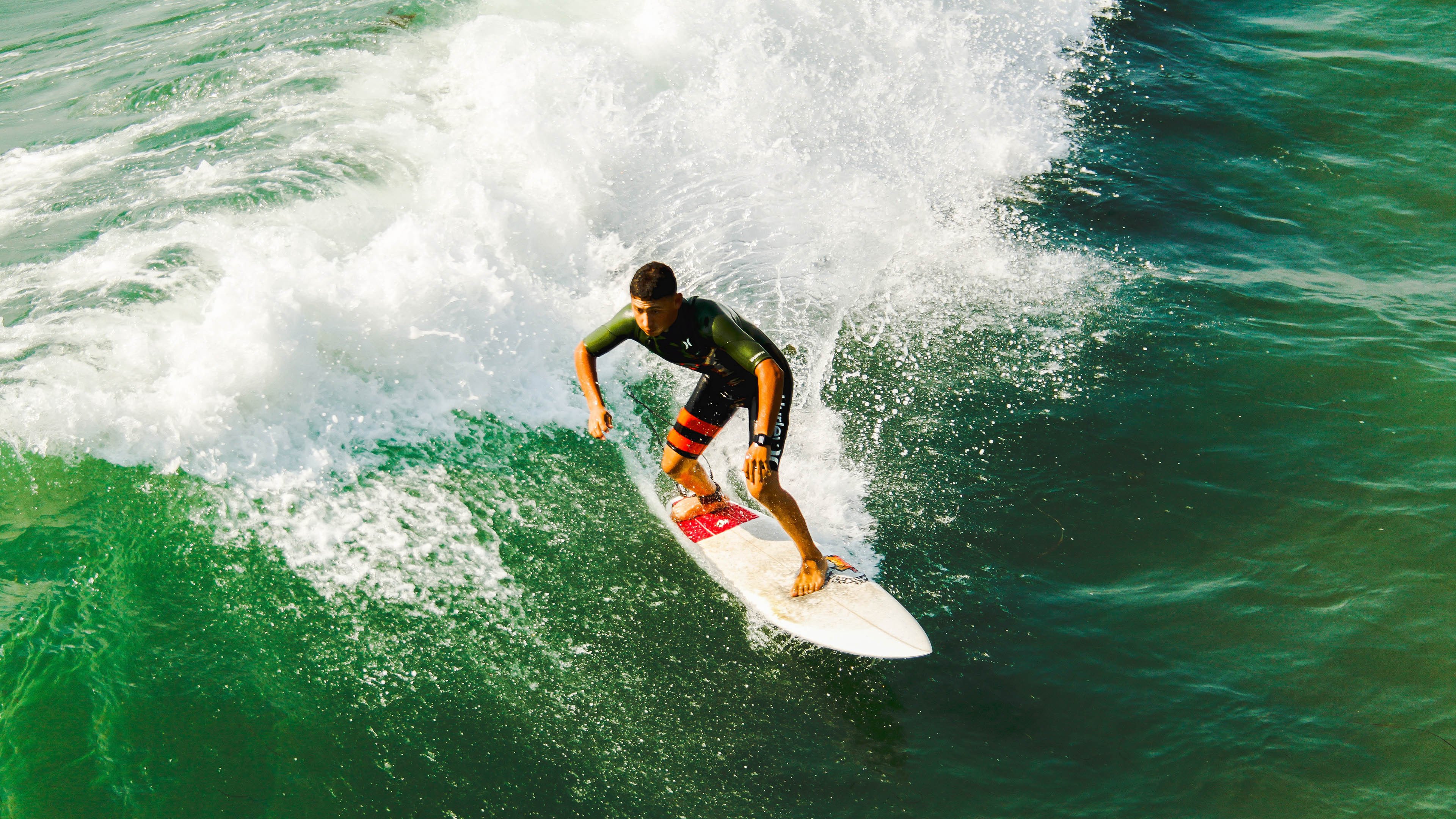 200蝶决赛赫梅列夫斯基坚持到底