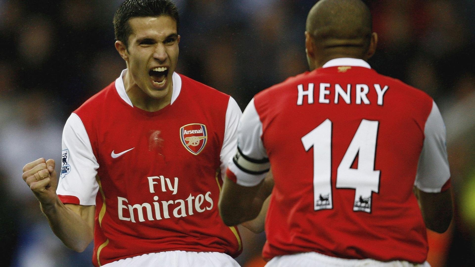 爱游戏体育-英超最后冲刺：激情澎湃，悬念迭起，英超收官